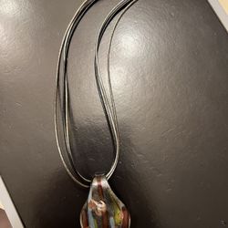 COLLAR DE TRES COLORES DE CUEROS PLATA STERLING 925 CON COLGANTE DE CRISTAL 