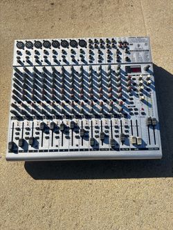 EUORORAK UB222FX-PRO