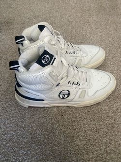 Sergio Tacchini Hi-Top Sneakers White(size 10US)