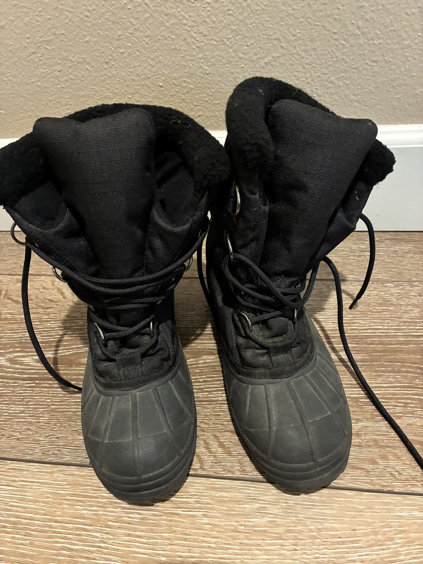 Sorel Youth Snow Boots Size 6.5