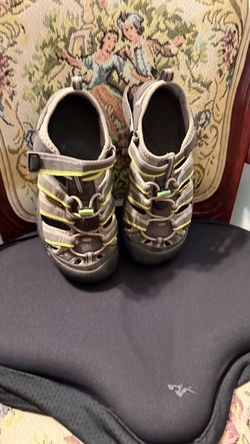 Keen shoes
