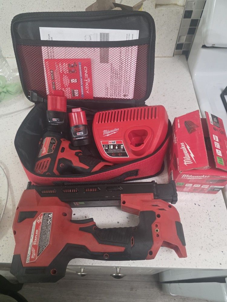 Milwaukee Tools 
