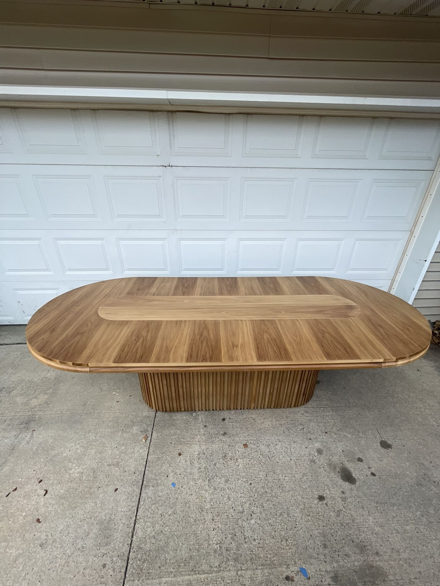 Vanguard Edge Dining Table – Arles Finish | Luxury Statement Piece