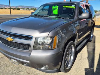 2008 Tahoe with smog ready, drives great