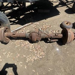 Square Body 73-87 Chevy Dully Rearend