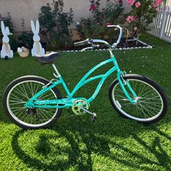 Women's  7 Speed Electra Cruiser 7 Beach Cruiser