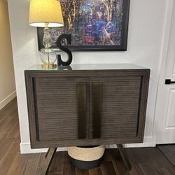 Beautiful Large Cabinet Buffet/Entryway/Office/Bedroom
