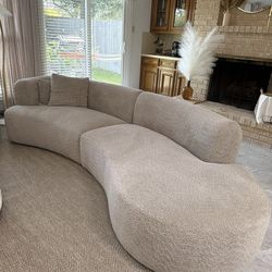 Modern Curved Boucle Sofa – Cream Designer Style Couch
