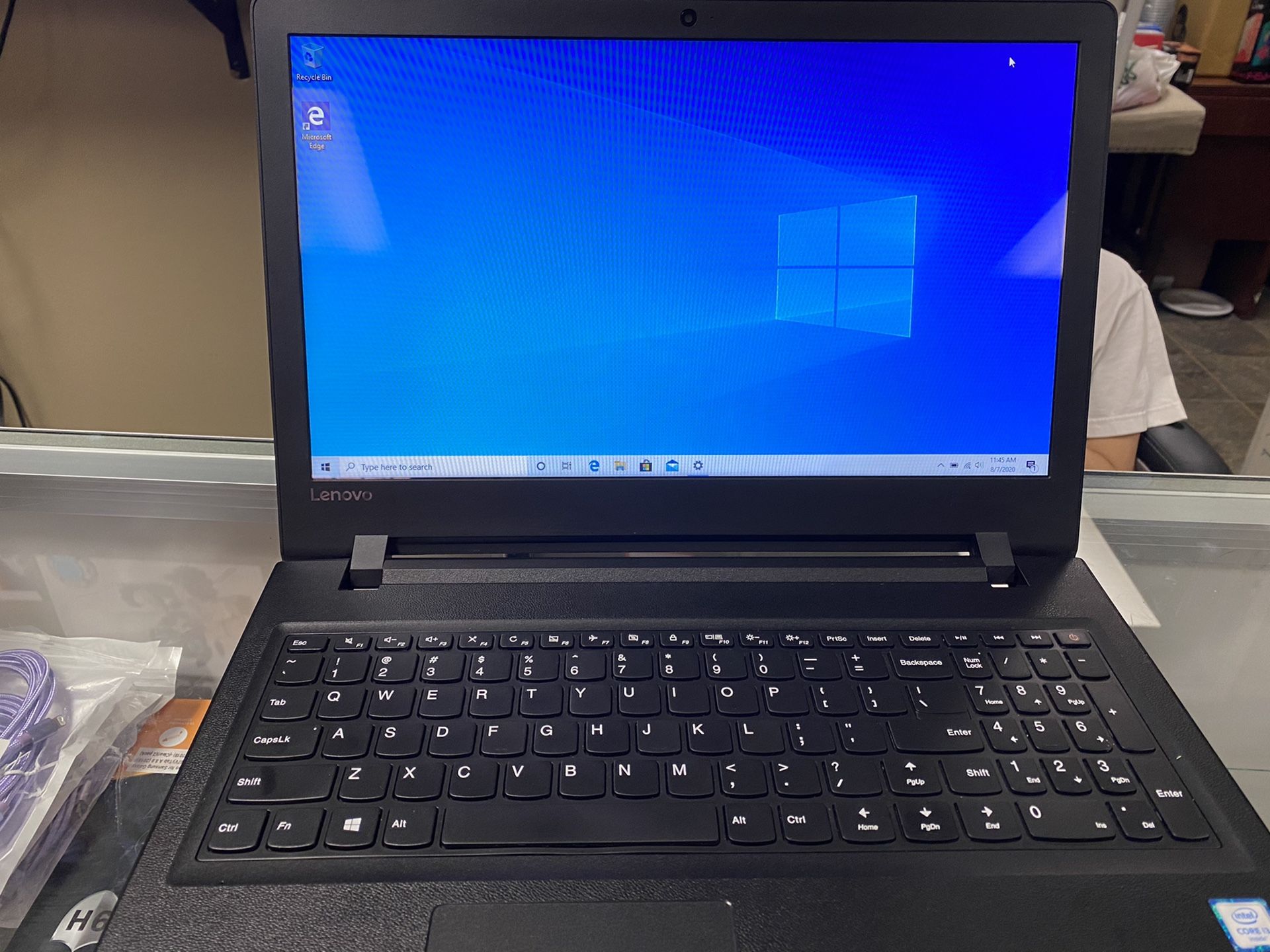 Lenovo laptop 15” i3