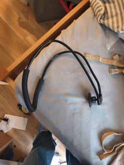 Black Wireless Neckband Bluetooth Earphones