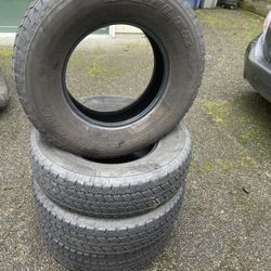 4 used 255/75R17 Bridgestone tires in good condition