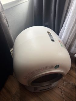 Self Cleaning Litter Box