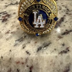 Shohei ohtani 2025 LA dodgers world series ring