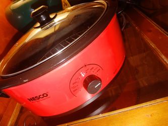 WESCO CROCK POT