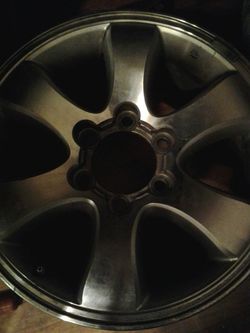 Toyota rim. Six holes and sensor. Came off 2007 4 runner.