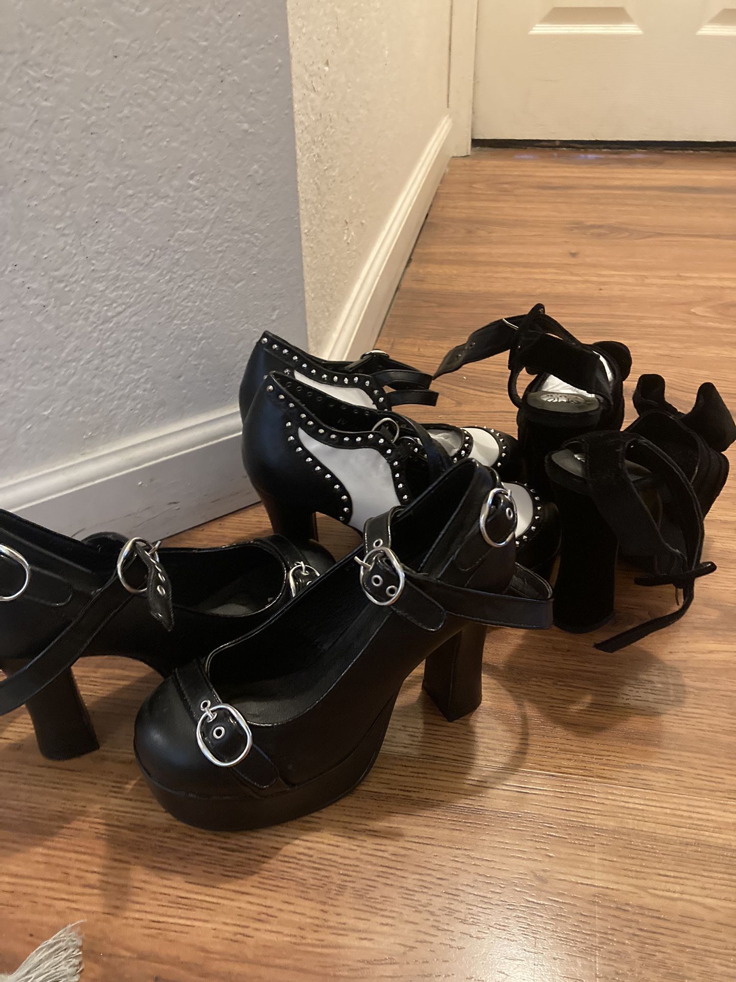 TUK HIGH HEELS
