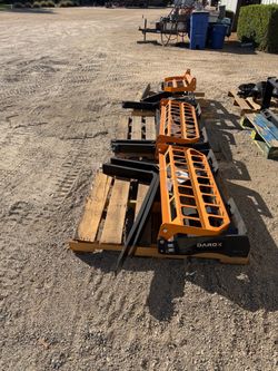 Skid steer for attachment