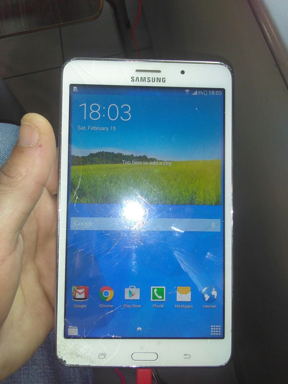 Samsung Tab 4 - can take a sim and use as phone