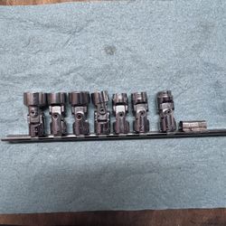 Swivel Sockets