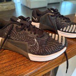 Nike metcons