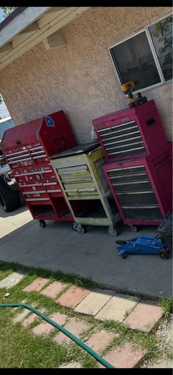 Tool boxes