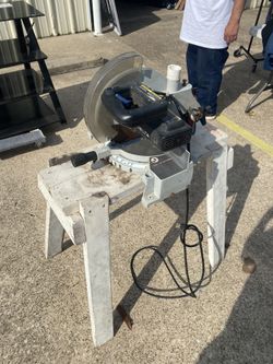 DELTA 10 INCH COMPOUND MITER SAW 