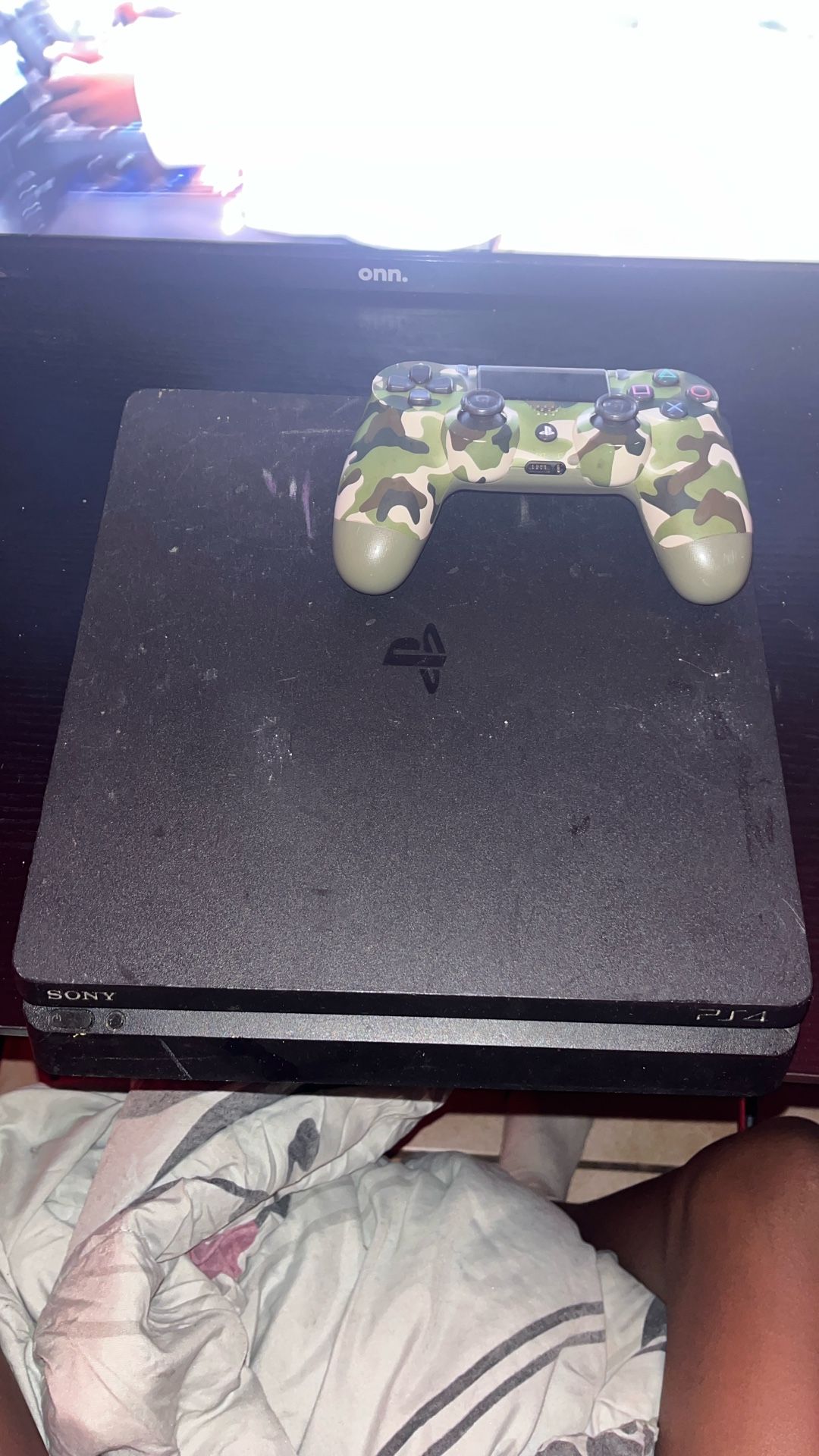 PS4