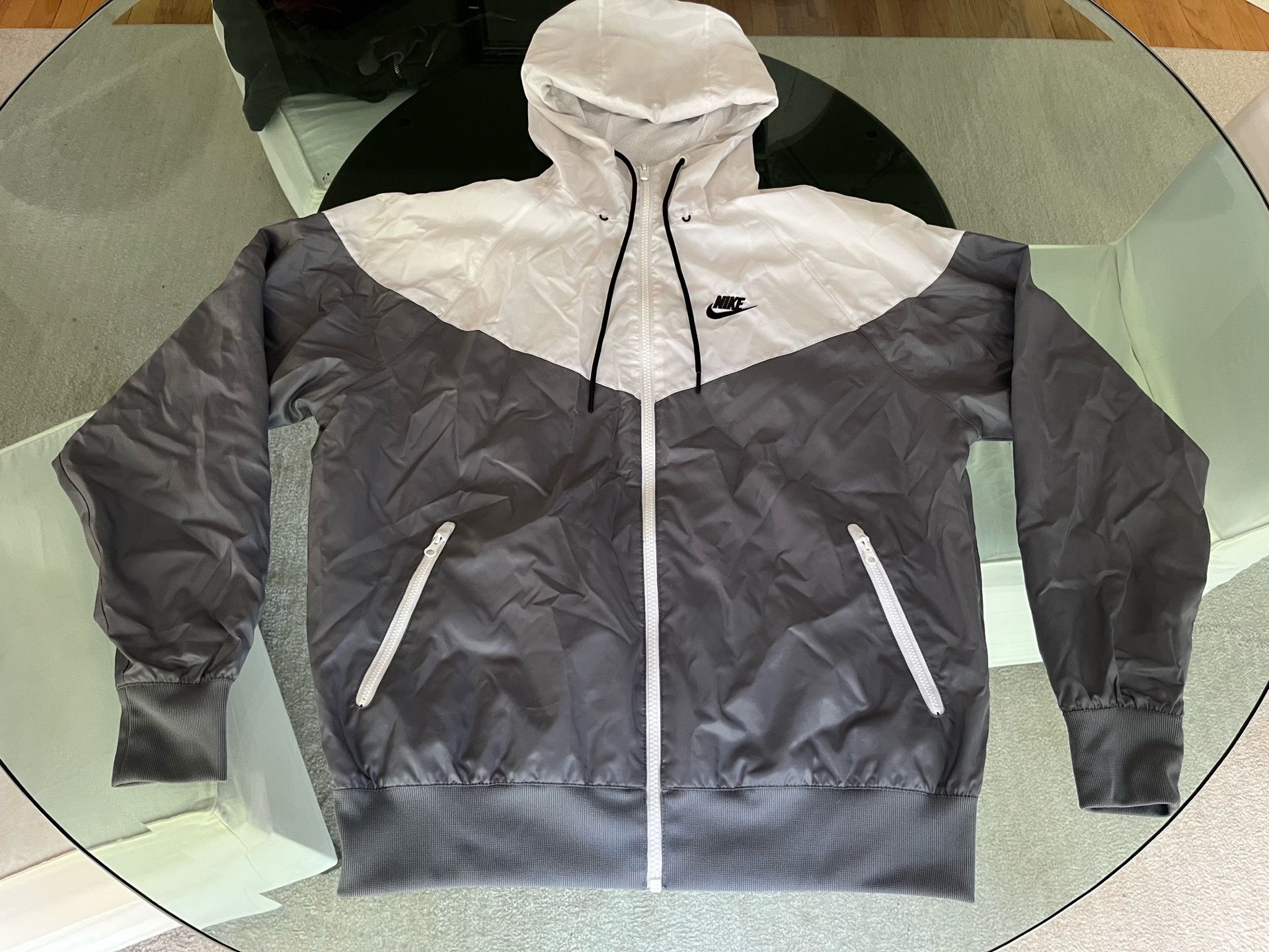 Nike Men's Sportswear Windrunner Hooded Jacket