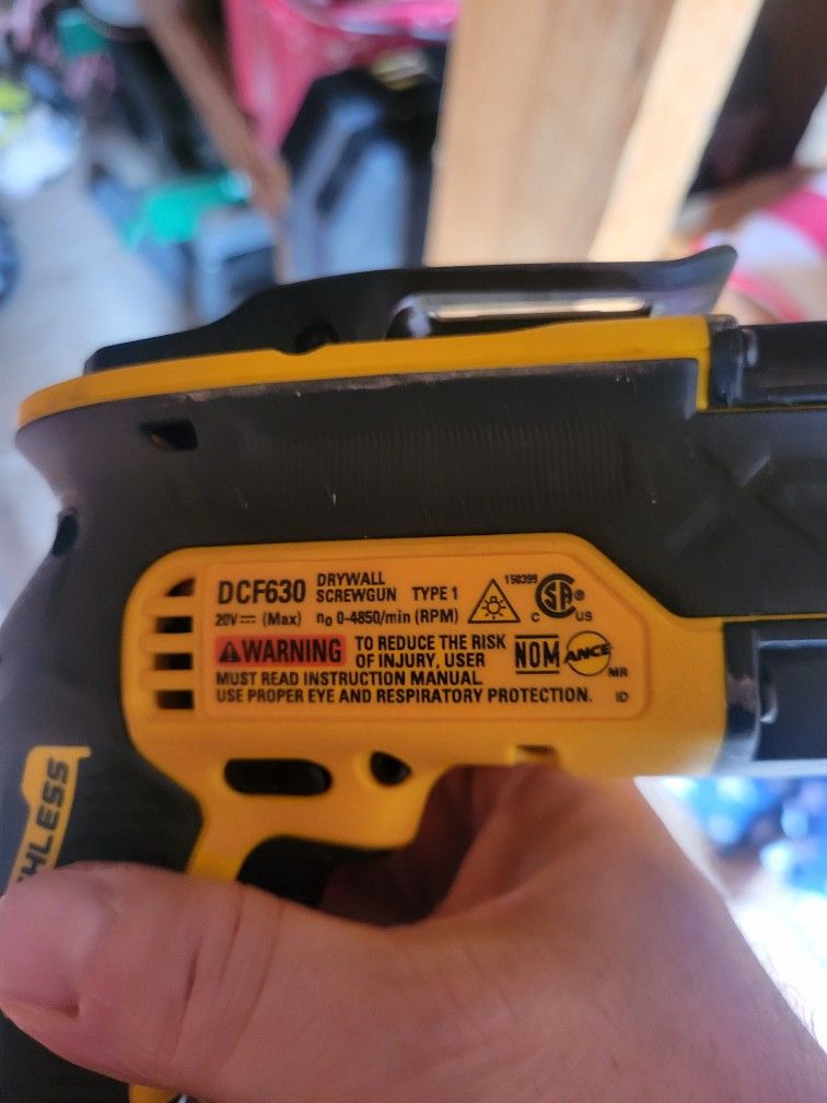 Dewalt Screwgun