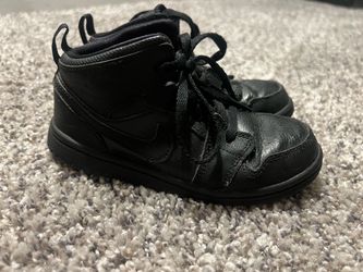 Air Jordan 1 Mid Toddler Sneakers All Black