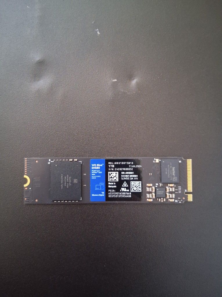WD Blue SN580 1TB NVMe SSD