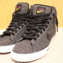 Nike Classic High Sneakers 