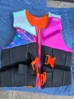 Swimming vest