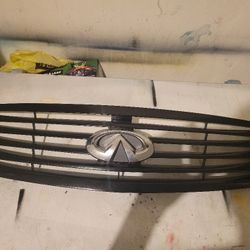 G35 Sedan Grille