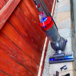 Dyson Vacuum Ball 💯