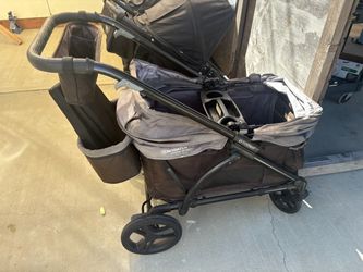 Baby trend Navigator Pro stroller wagon