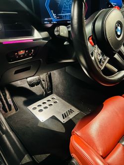 BMW  floor mat plate