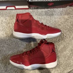 Jordan 11 Retros Red 