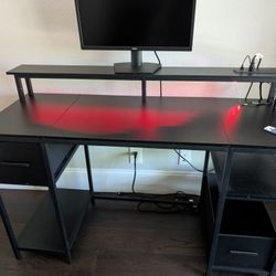 Student Desk With Monitor Stand And Light