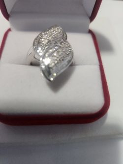 14K Gold Ring With Diamonds