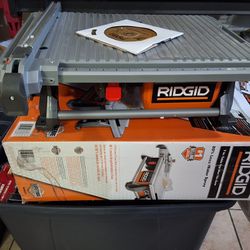 RIDGID
6.5-Amp 7 in. Blade Corded Table Top Wet Tile Saw