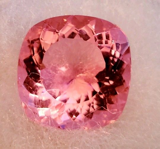 35.75 CT Loose Padparadscha Pink Sapphire Lookalike Corundum Stone W/Blemishes. This 35.75 CT Loose Padparadscha Sapphire LookaLike Corundum is a stun