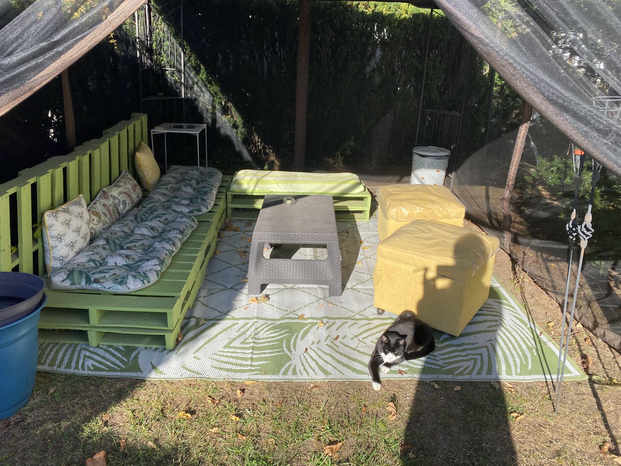 Yard Furniture