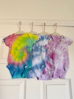Gerber Tie-Dye Baby Onesies Set of 4