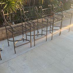 4 Patio Chairs 🪑