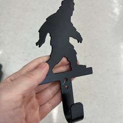 Metal Big Foot Hook