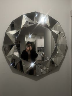 40 Inch X 40 Inch Miror