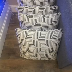 Decorative Couch pillows