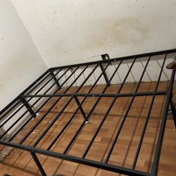 Black Metal Bed frame