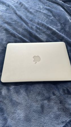 Apple MacBook Pro 13" Retina (Model A1502) - For Parts / Repair
